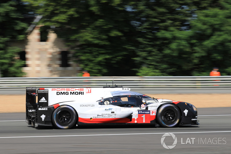 #1 Porsche Team Porsche 919 Hybrid: Neel Jani, Andre Lotterer, Nick Tandy