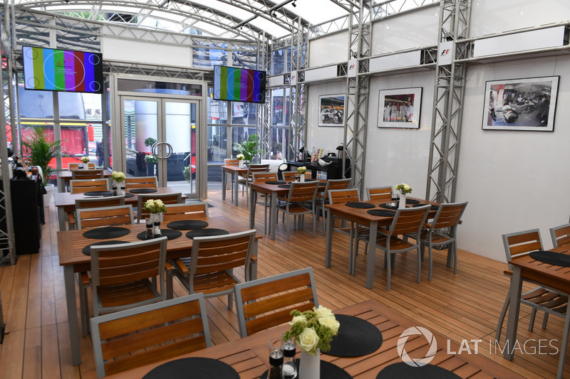 F1 Experiences, motorhome e hospitality