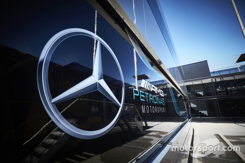 Logo: Mercedes AMG Petronas Motorsport