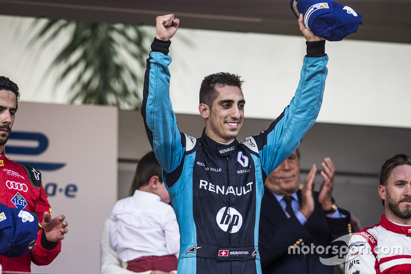 Podio: ganador de la carrera Sébastien Buemi, Renault e.Dams