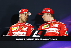 Polesitter Kimi Räikkönen, Ferrari; 2. Sebastian Vettel, Ferrari