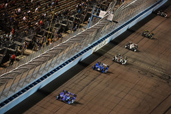 Scott Dixon, Chip Ganassi Racing Honda, Tony Kanaan, Chip Ganassi Racing Honda