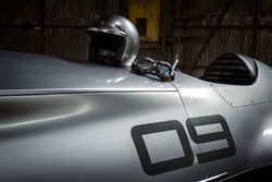 INFINITI retro prototype