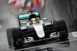 Lewis Hamilton, Mercedes AMG F1 W07 Hybrid
