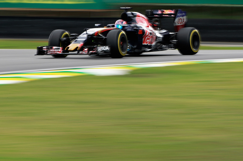 2016 год. За рулем болида Toro Rosso STR11 на квалификации