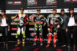 Polesitter Jonathan Rea, Kawasaki Racing; 2. Leandro Mercado, IodaRacing Team; 3. Tom Sykes, Kawasak