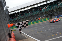 #25 CEFC Manor TRS Racing 07 Gibson: Roberto Gonzalez, Simon Trummer, Vitaly Petrov