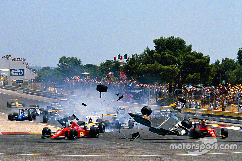 Start: Mauricio Gugelmin, Leyton House March CG891'in büyük kazası