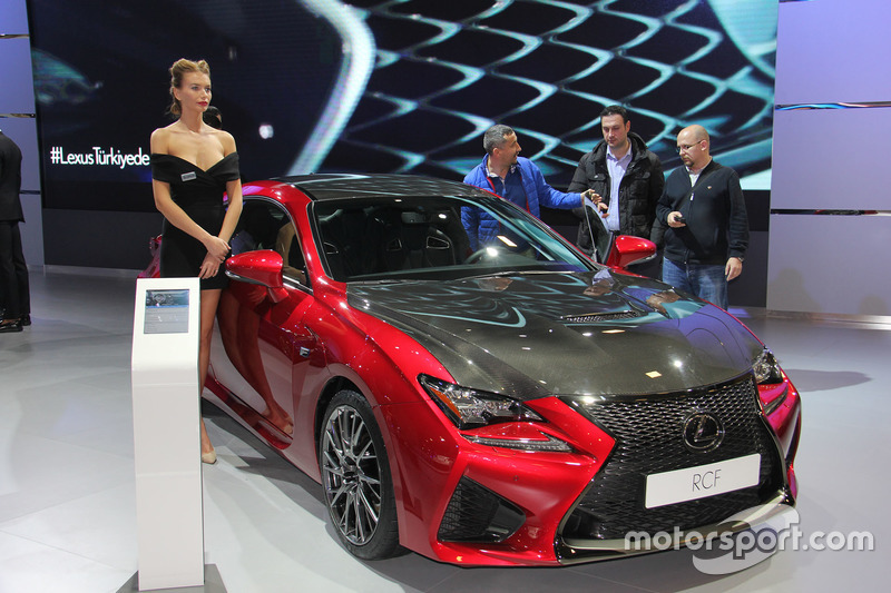 Lexus RCF