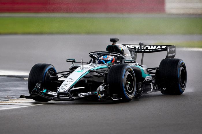 アンドレア・キミ・アントネッリ、メルセデス W17
