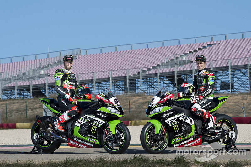Jonathan Rea, Tom Sykes con la Kawasaki Ninja ZX-10R