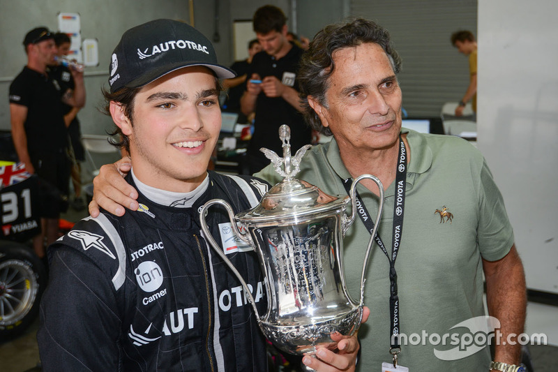 Winner Pedro Piquet with Nelson Piquet