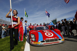 #02 Chip Ganassi Racing Riley DP Ford: Scott Dixon, Tony Kanaan, Jamie McMurray, Kyle Larson