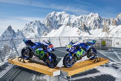 The 2016 Yamaha YZR-M1s of Jorge Lorenzo and Valentino Rossi, Yamaha Factory Racing