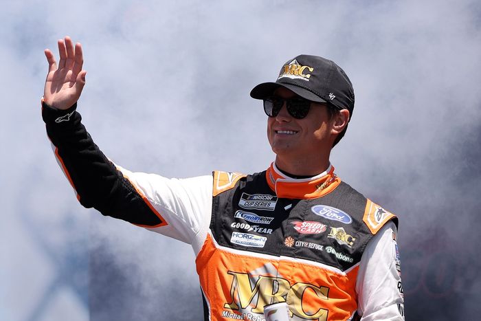 Zane Smith, Ford de Front Row Motorsports