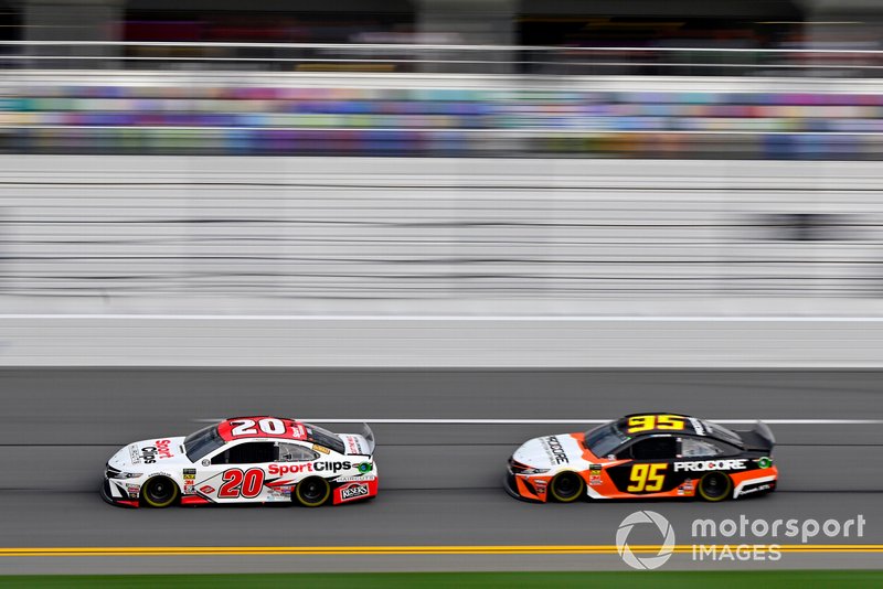 Erik Jones, Joe Gibbs Racing, Toyota Camry Sport Clips and Matt DiBenedetto, Leavine Family Racing, Toyota Camry Procore