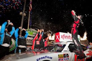 Race Winner Cole Custer, Stewart-Haas Racing, Ford Mustang Haas Automation