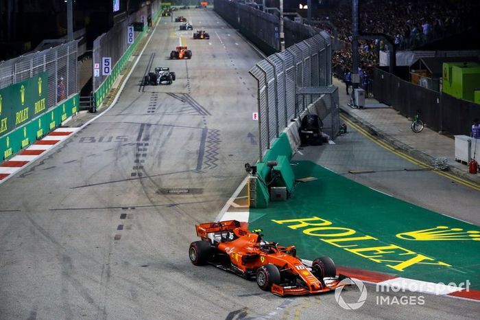 Charles Leclerc, Ferrari SF90 líder