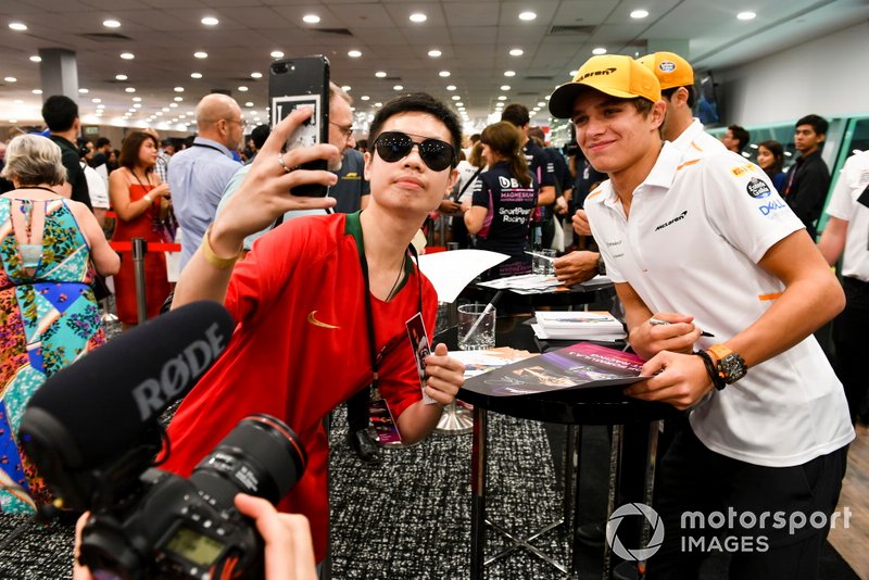 Lando Norris, McLaren takes a selfie with a fan