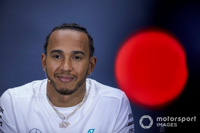 O atual campeão tem vaga garantida na Mercedes para 2020. Buscando bater os recordes de Schumacher, deve permanecer com as flechas de prata, formando o conjunto mais forte do grid: melhor piloto no melhor carro.