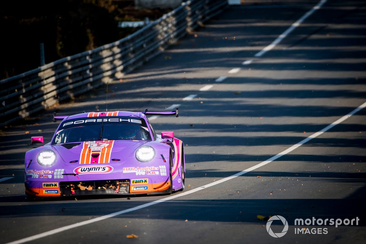 #57 Team Project 1 Porsche 911 RSR: Ben Keating, Felipe Fraga, Jeroen Bleekemolen