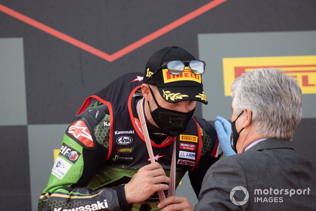 Jorge Viegas FIM president, Jonathan Rea, Kawasaki Racing Team