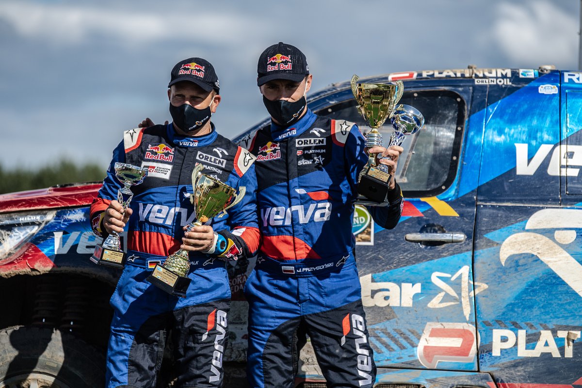 Kuba Przygoński, Timo Gottschalk, Toyota Hilux