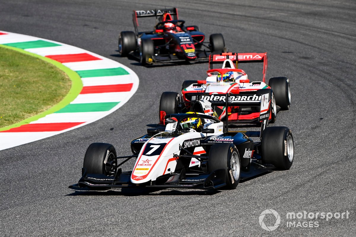 Theo Pourchaire, ART Grand Prix, Logan Sargeant, Prema Racing e Enzo Fittipaldi, HWA Racelab