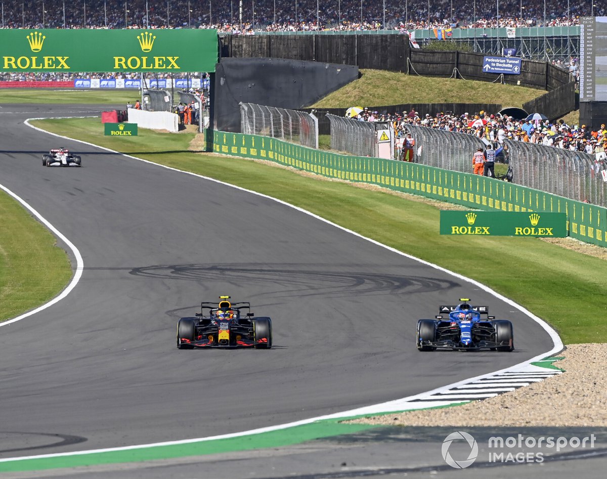 Sergio Perez, Red Bull Racing RB16B , Esteban Ocon, Alpine A521