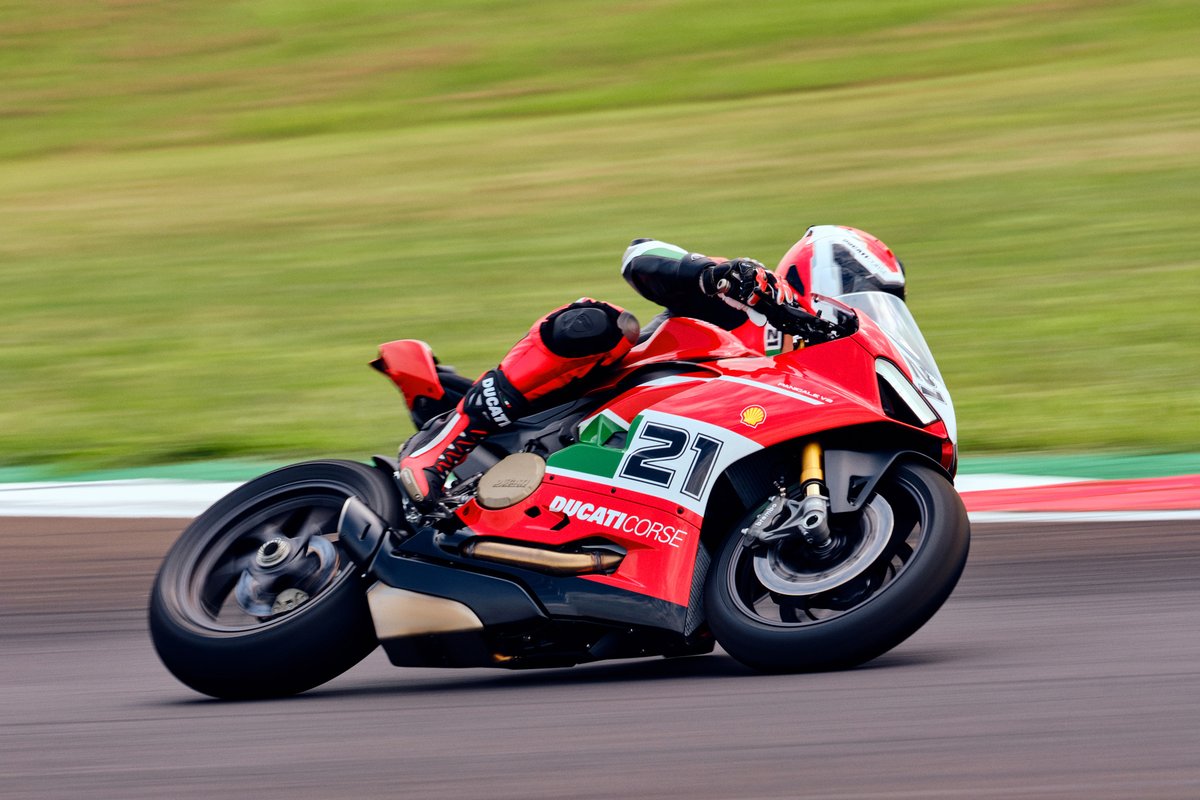 Ducati Panigale V2 Bayliss