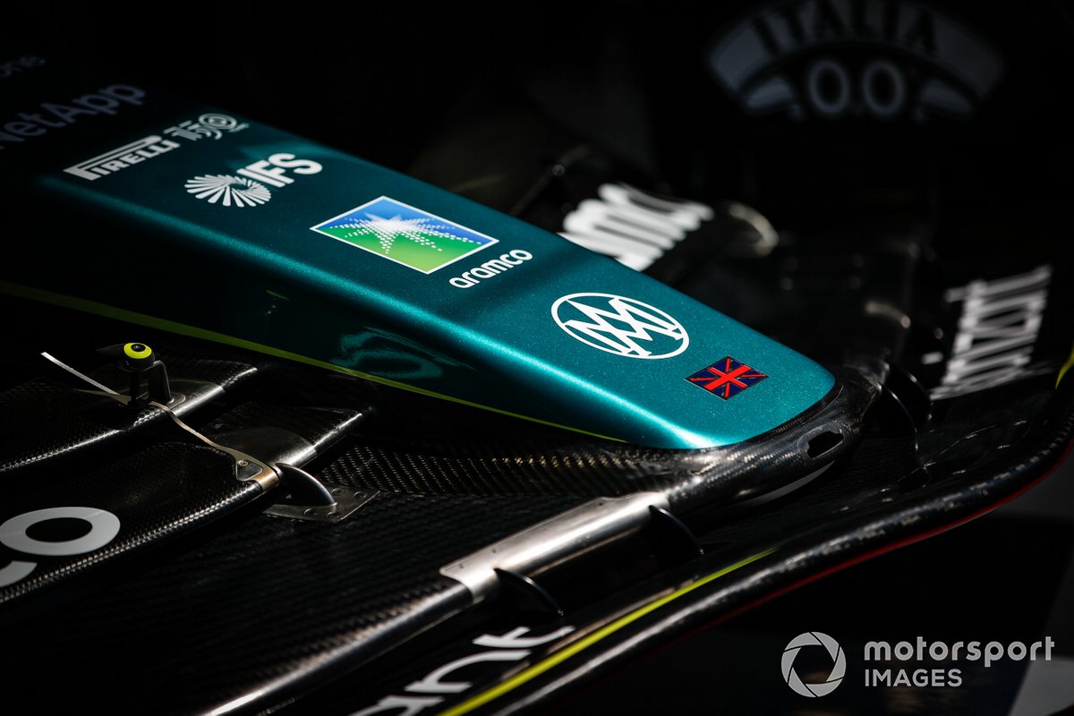 Aston Martin AMR22: Frontpartie