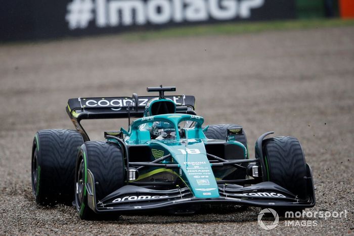 Lance Stroll, Aston Martin AMR22, in the gravel