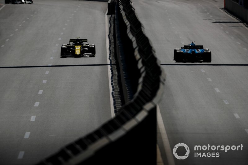 Nico Hulkenberg, Renault R.S. 19