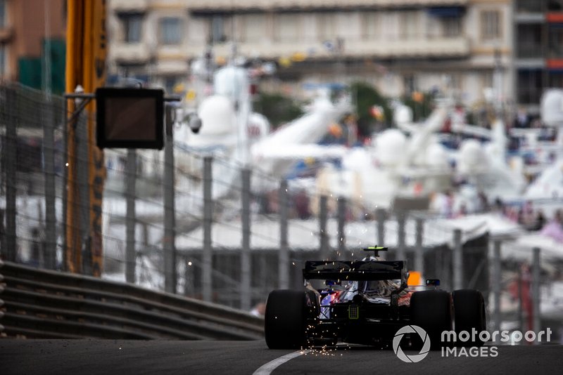 Alexander Albon, Toro Rosso STR14