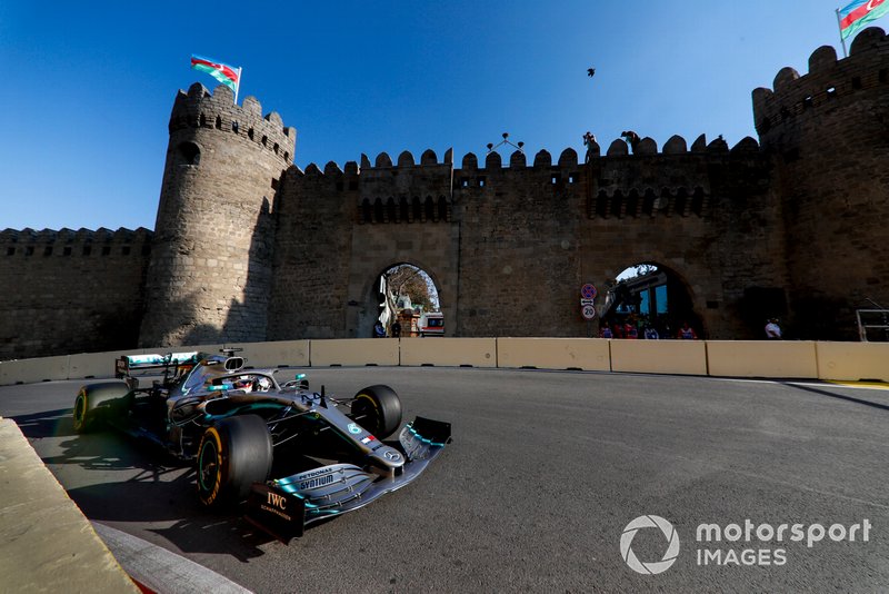 Lewis Hamilton, Mercedes AMG F1 W10