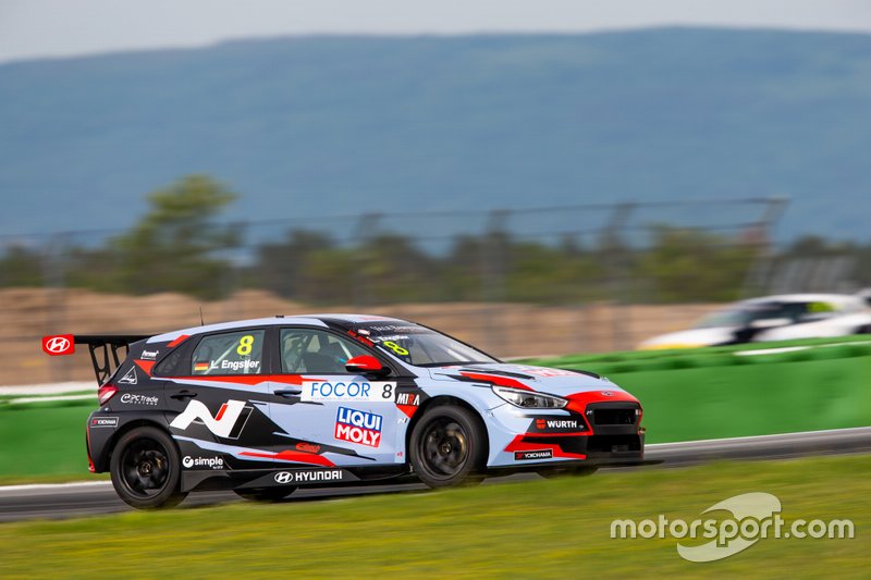 Luca Engstler, M1RA Motorsport Hyundai i30 N TCR
