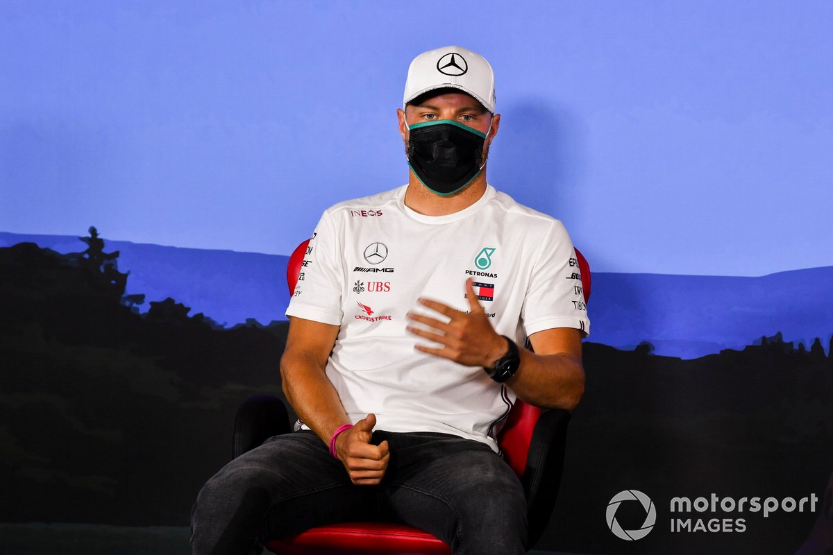 Valtteri Bottas, Mercedes AMG F1 durante la conferenza stampa