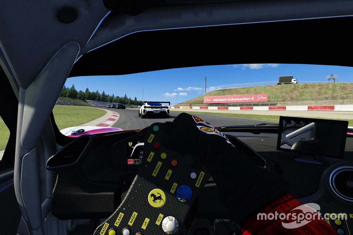 Ferrari 488 Challenge Evo в виртуальных гонках