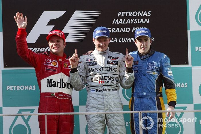 Podio: ganador de la carrera Kimi Raikkonen, McLaren, segundo lugar Rubens Barrichello, Ferrari, y tercer lugar Fernando Alonso,	Renault
