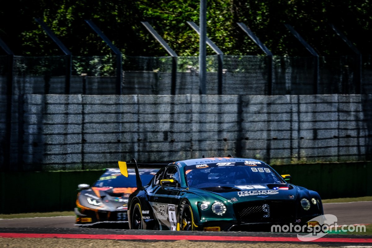 #9 K-Pax Racing Bentley Continental GT3: Andy Soucek, Jordan Pepper, Alvaro Parente