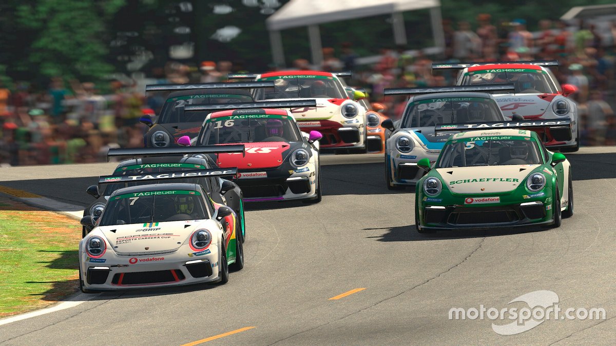 Jeff Giassi na Porsche Esports Supercup