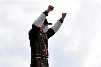 Race Winner Cole Custer, Stewart-Haas Racing, Ford Mustang