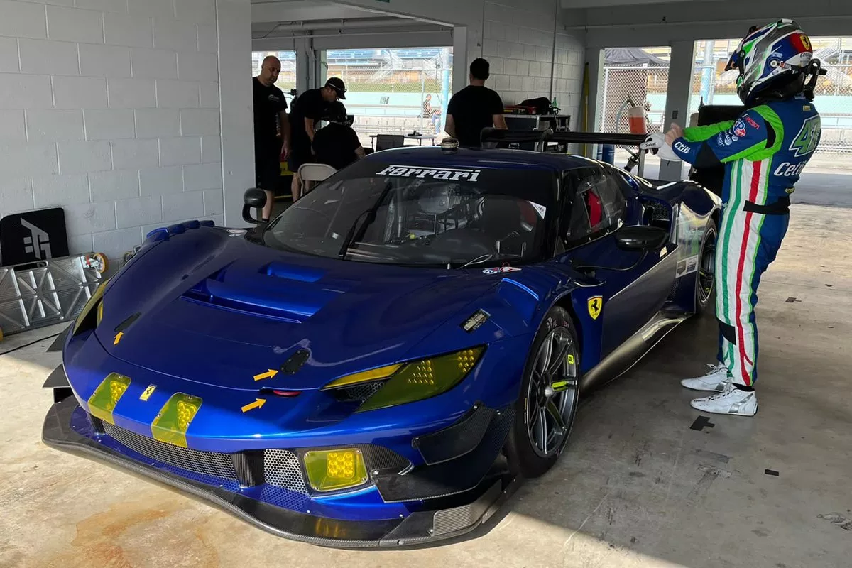 cetilar-racing-ferrari-296-gt3-1.webp