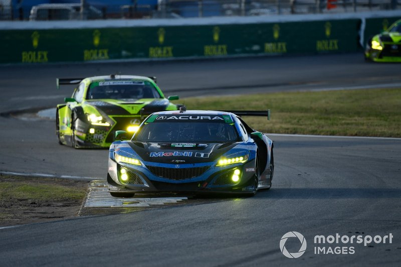 #57 Heinricher Racing w/MSR Curb-Agajanian Acura NSX GT3, GTD: Alvaro Parente, Misha Goikhberg, Trent Hindman, AJ Allmendinger