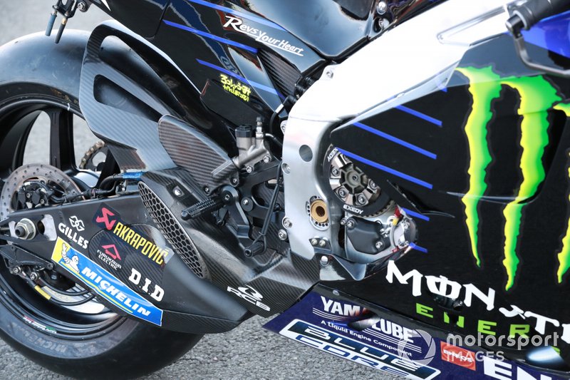 Moto de Valentino Rossi, Yamaha Factory Racing