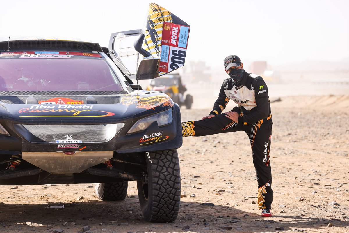 #206 Abu Dhabi Racing Peugeot: Sheikh Khalid Al Qassimi, Dirk Von Zitzewitz