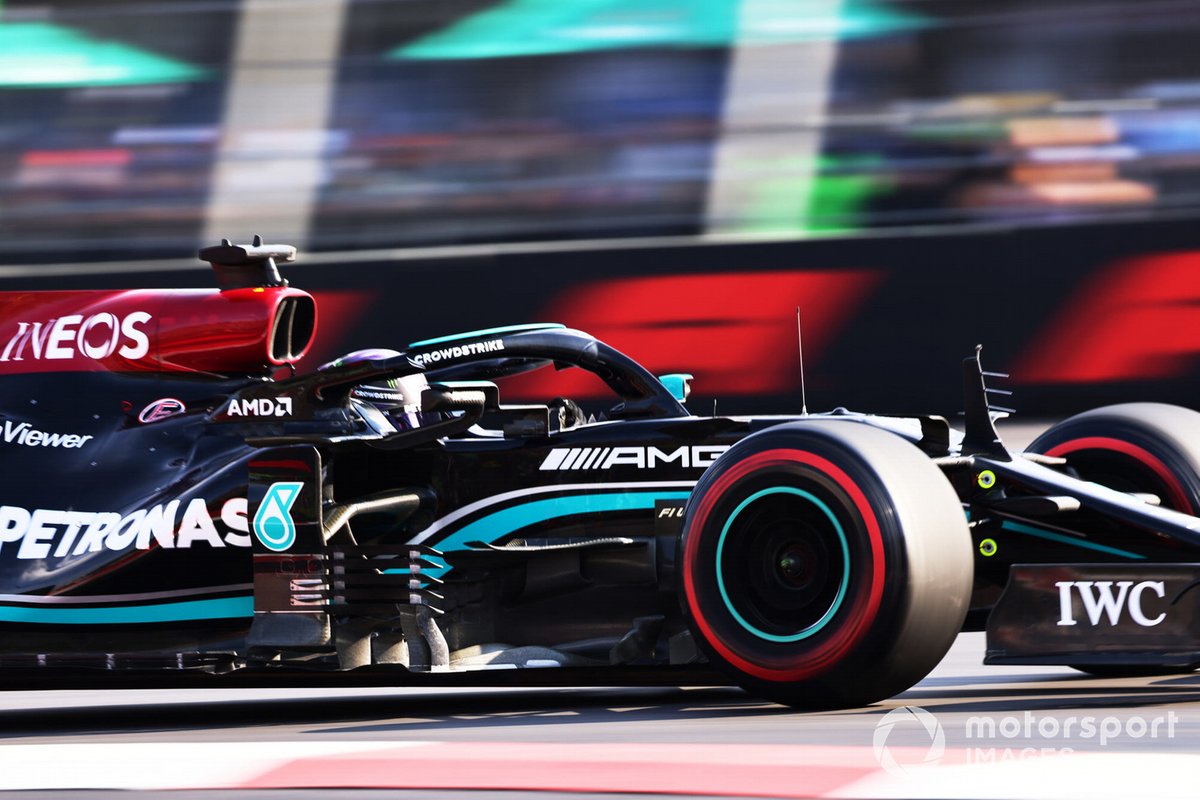 Lewis Hamilton, Mercedes W12