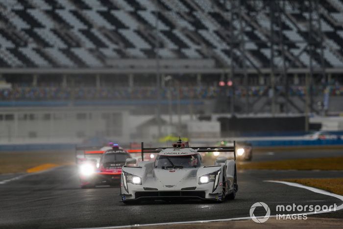 #01 Chip Ganassi Racing Cadillac DPi: Renger van der Zande, Scott Dixon, Marcus Ericsson, Kevin Magnussen