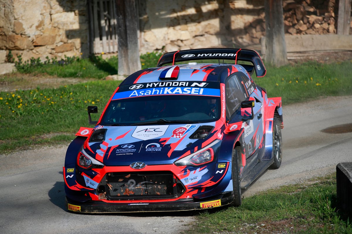 Pierre-Louis Loubet, Vincent Landais, Hyundai 2C Competition Hyundai i20 Coupe WRC