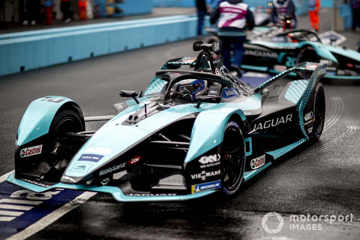 Sam Bird, Jaguar Racing, Jaguar I-Type 5, in the pit lane